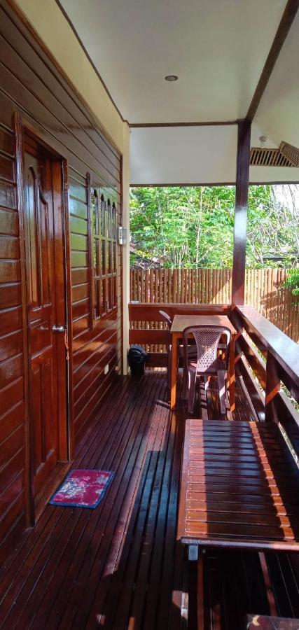 Nellie'S Tourist Inn- Port Barton ซาน วิเซนเต ภายนอก รูปภาพ